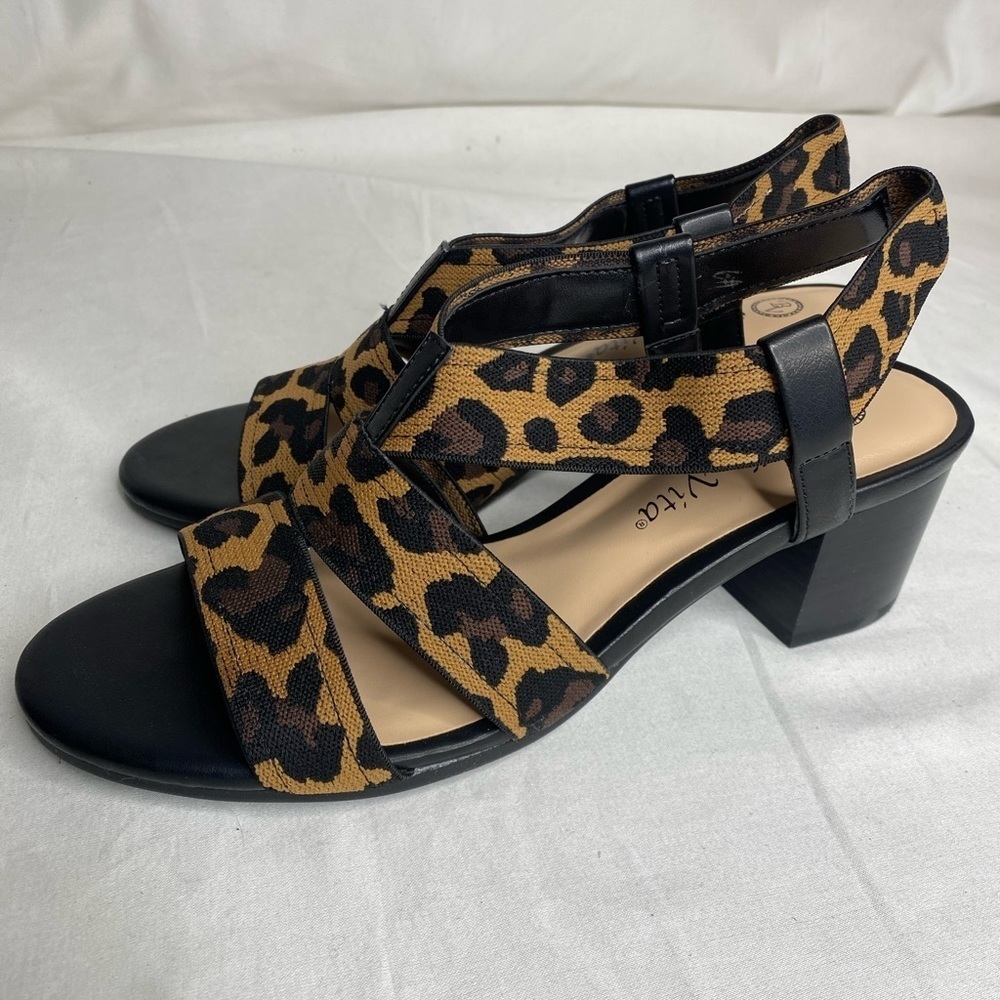 Bella Vita Womens Leopard Jodi Stretch Sandals US 6.5M New Open Toe Shoes - Picture 7 of 10